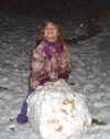 Megs_Snowball1.jpg (77508 bytes)